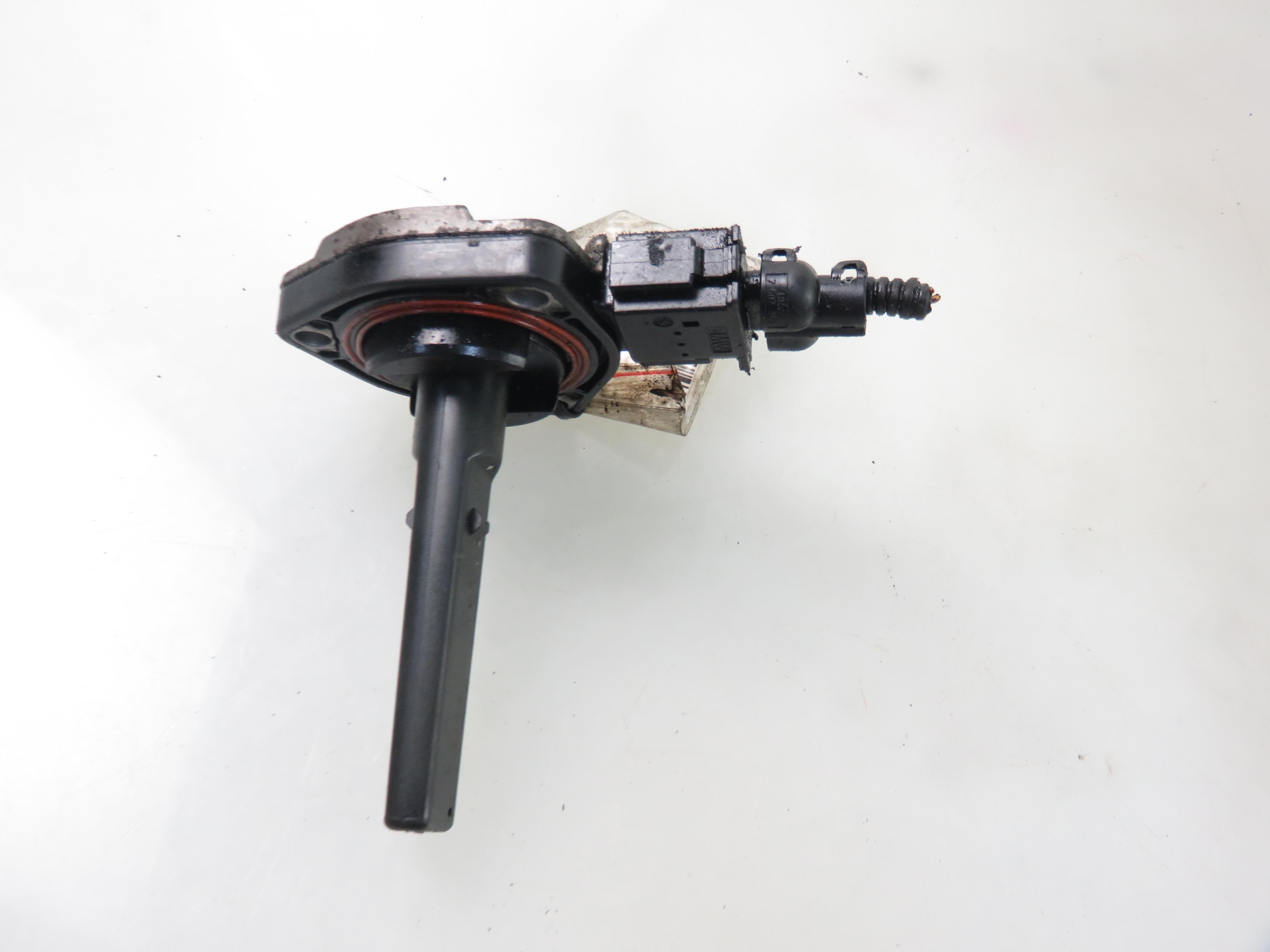 BMW 3 Series E90/E91/E92/E93 (2004-2013) Oil level sensor 7508003,6PR00786802 26276413