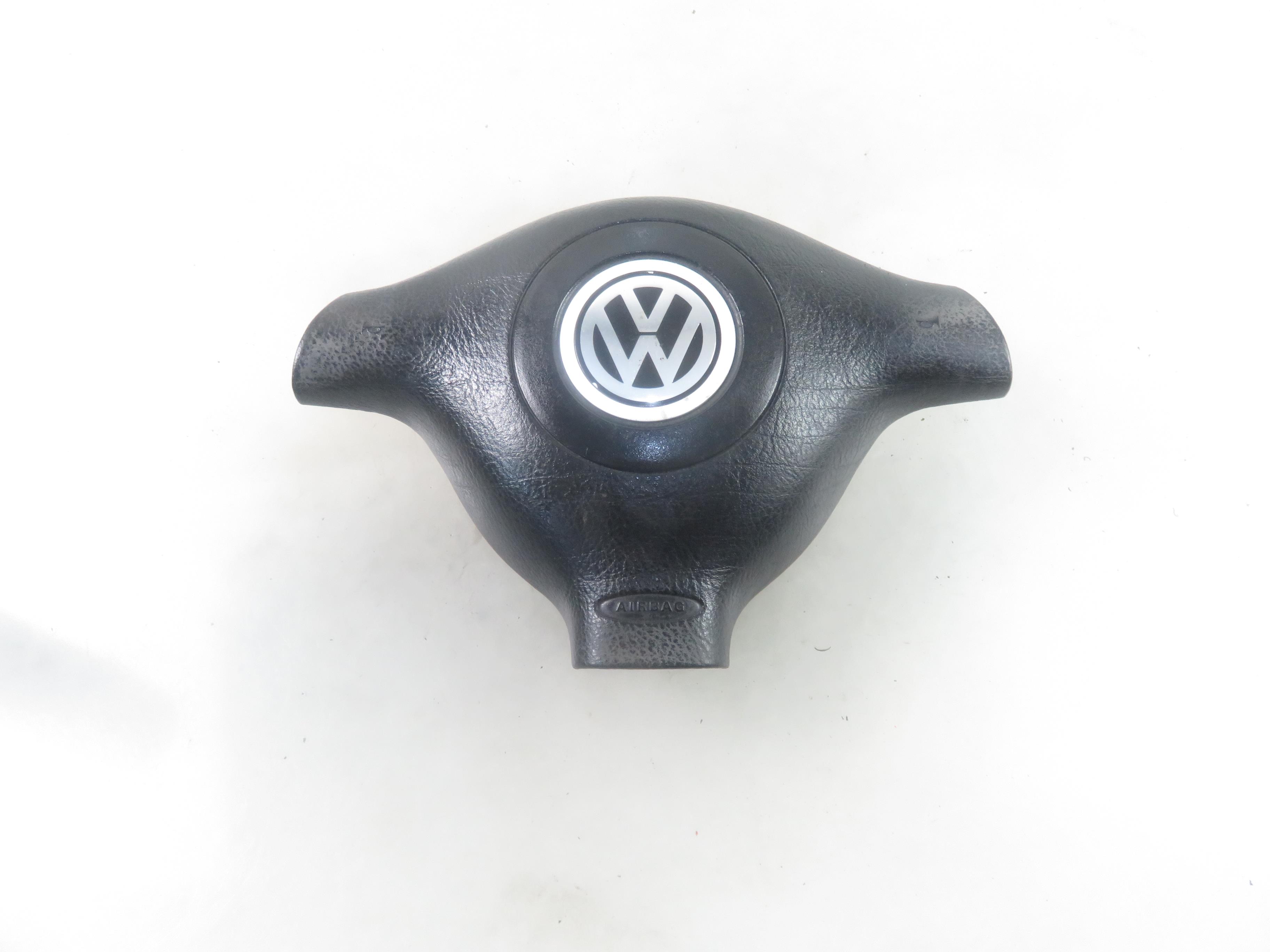 VOLKSWAGEN Golf 4 generation (1997-2006) Подушка безпеки на кермі 3B0880201L 26048132